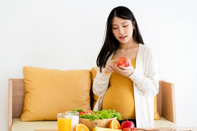 chế độ ăn uống của mẹ bầu