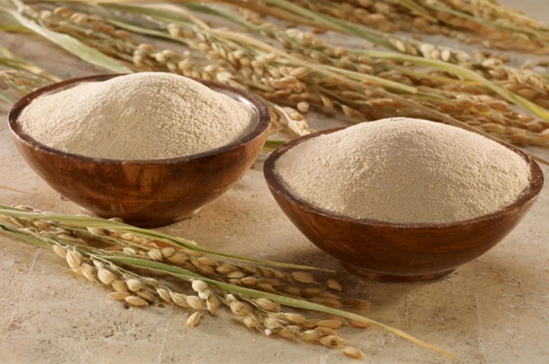 cách dùng bột cám gạo trị mụn​