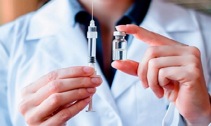 Tiêm Cortisone trị mụn bọc mủ