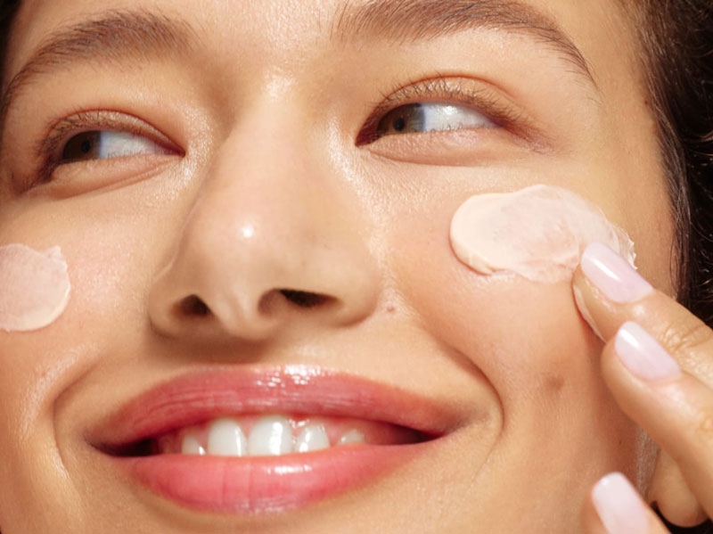 Mụn đầu đen có thành nốt ruồi không