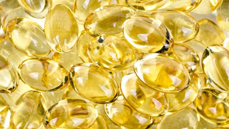 Uống vitamin e trị mụn nội tiết