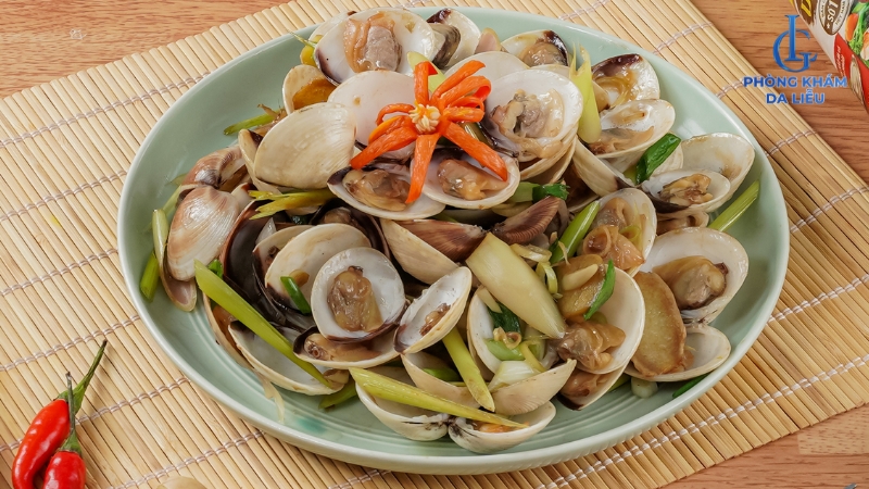 Ăn nghêu có bị sẹo lồi không?