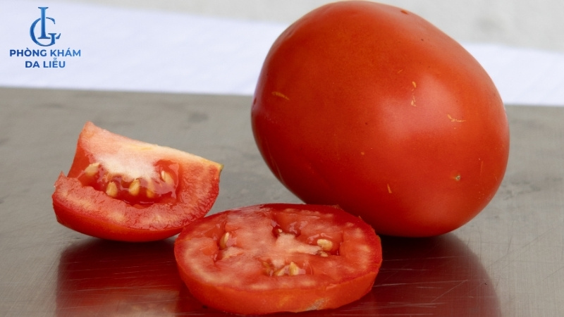 mặt nạ cà chua trị nám đồi mồi