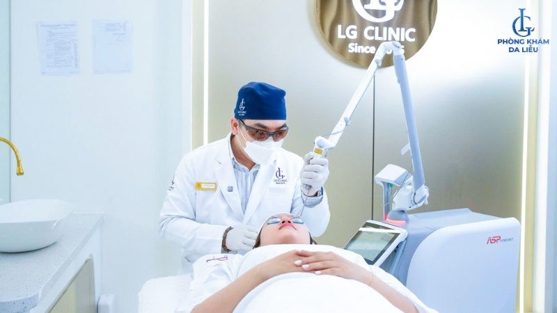 Xoá tàn nhang bằng laser